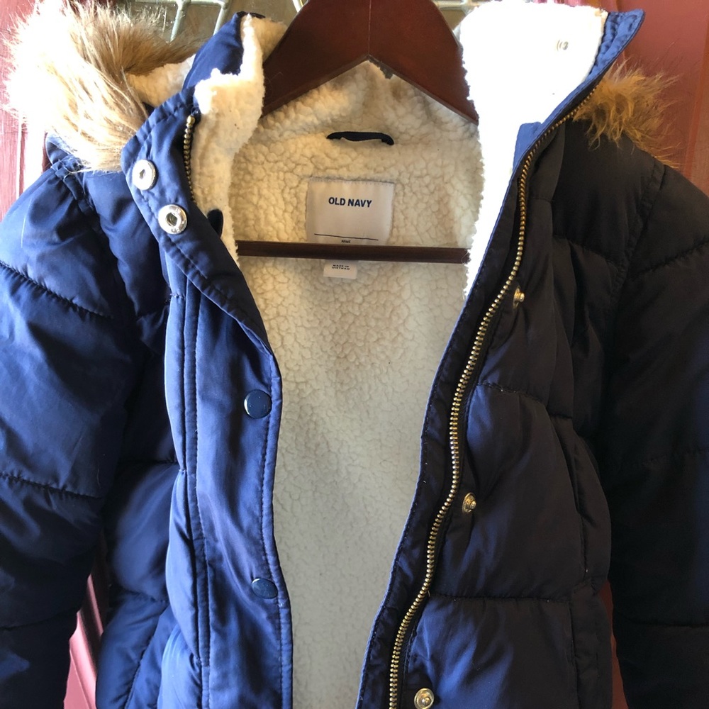 Super cute Old Navy girls size 8 sherpa lined coat in Lost at Sea color.